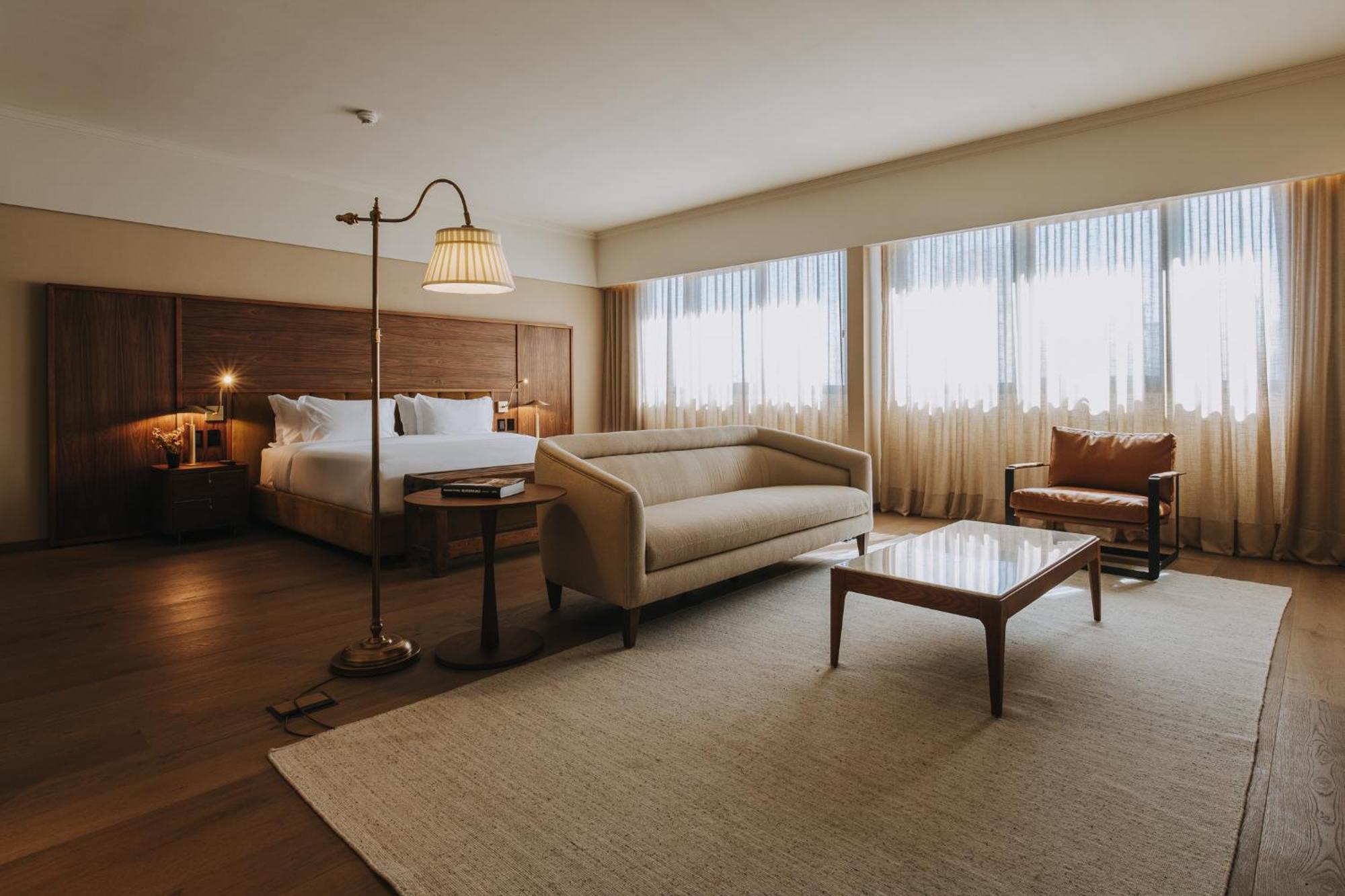 Costanero Hotel Montevideo - Mgallery Collection Exterior photo A suite at the hotel